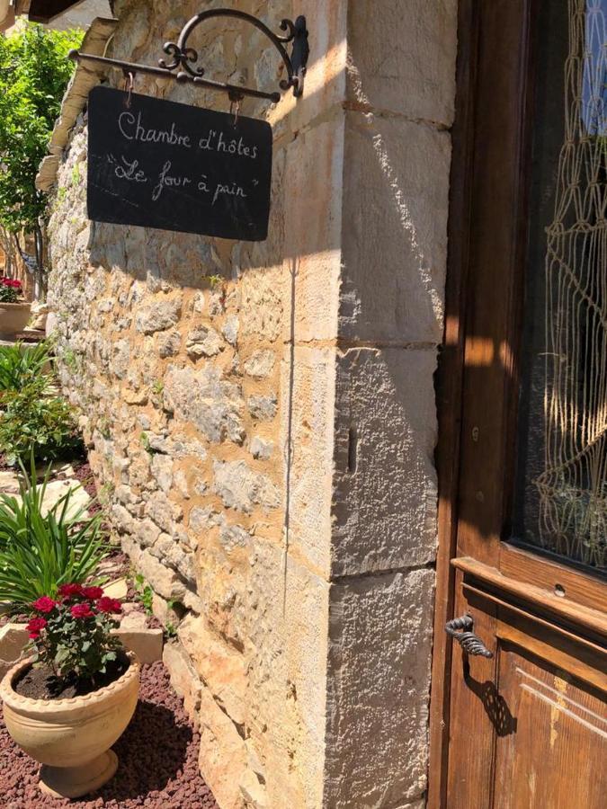 Bed and Breakfast Le Four A Pain Saint-Médard Exterior foto